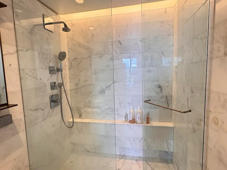 1408 Robson St #2203 — Photo 9