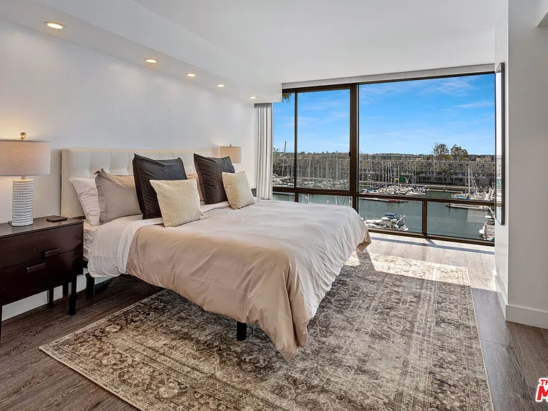 4267 Marina City Dr #106 — Photo 14