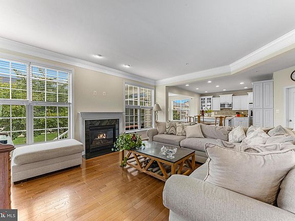 3rd image of 4413 Pensel Rd