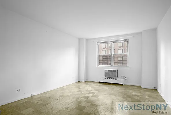 Rented by NextStopNY | media 1