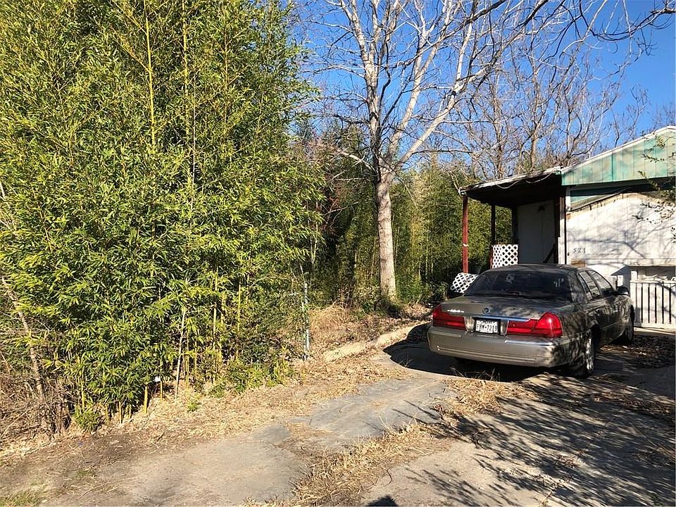2nd image of 521 Yvonne Dr
