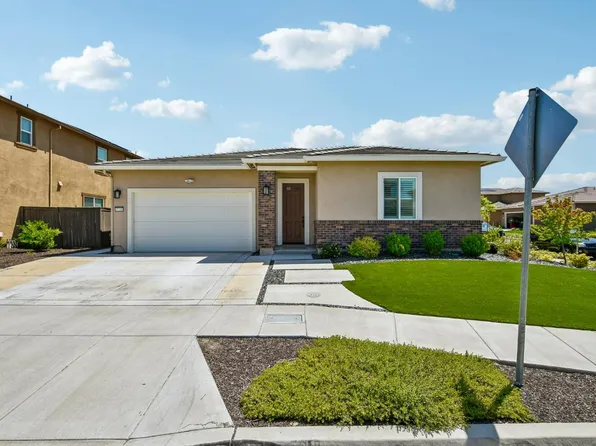 5730 Waterstone St, Sacramento, CA 95835
