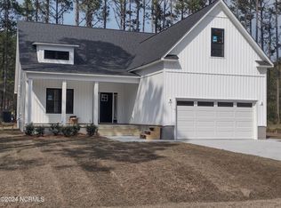 2134 Royal Pines Dr, New Bern, NC 28560