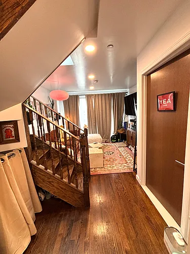 897 Broadway #5F Photo 1