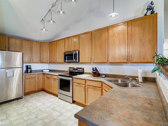 4th image of 5151 29th St Unit 2307