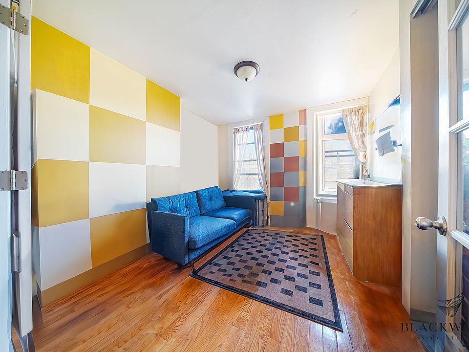 1st image of 330 E 11th St APT 15