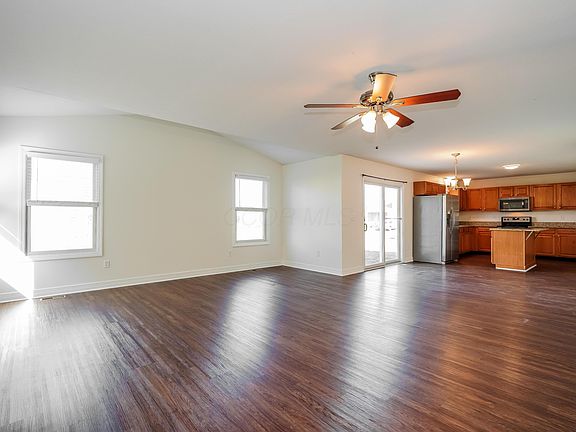 3rd image of 302 Triple Crown Way