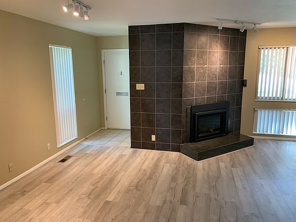 2nd image of 1634 E Saint Charles Pl #90