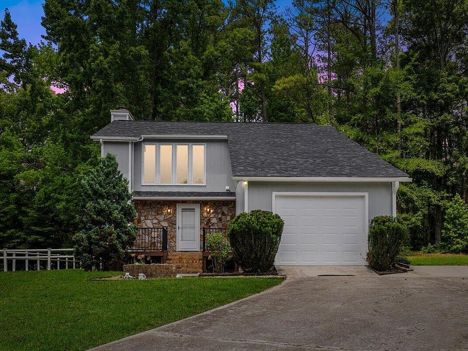1st image of 306 Smoketree Way