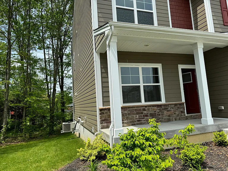 58 Snapdragon Dr — Photo 8
