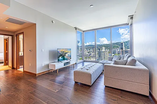 1555 Kapiolani Blvd Photo 1