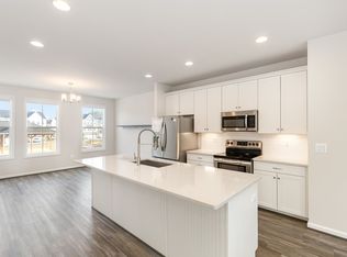 3916 Applegate Ct, Fredericksburg, VA 22408
