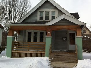 3715 N 6th St, Milwaukee, WI 53212