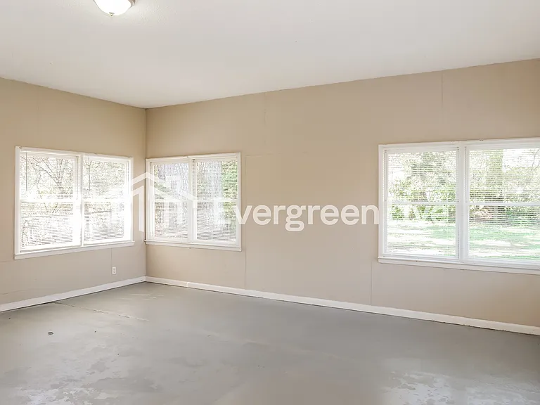 5012 Paden Dr NW — Photo 9