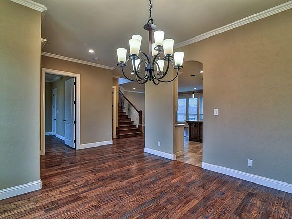 4th image of 213 Cedar Rock Ct