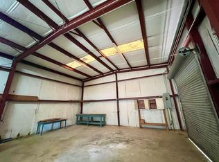 82 Cook Rd, Hazlehurst, GA 31539