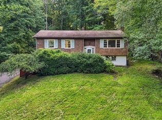 45 Sayer Rd, Blooming Grove, NY 10914
