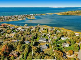 52 Inlet Rd E, Southampton, NY 11968