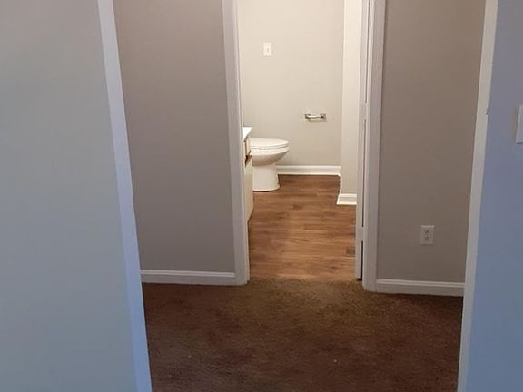 5th image of 1706 Herbert Ave #4