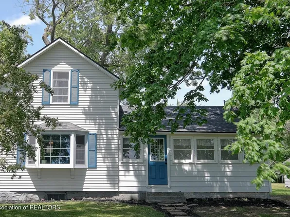 8405 Goodwin Rd, Lyons, MI 48851