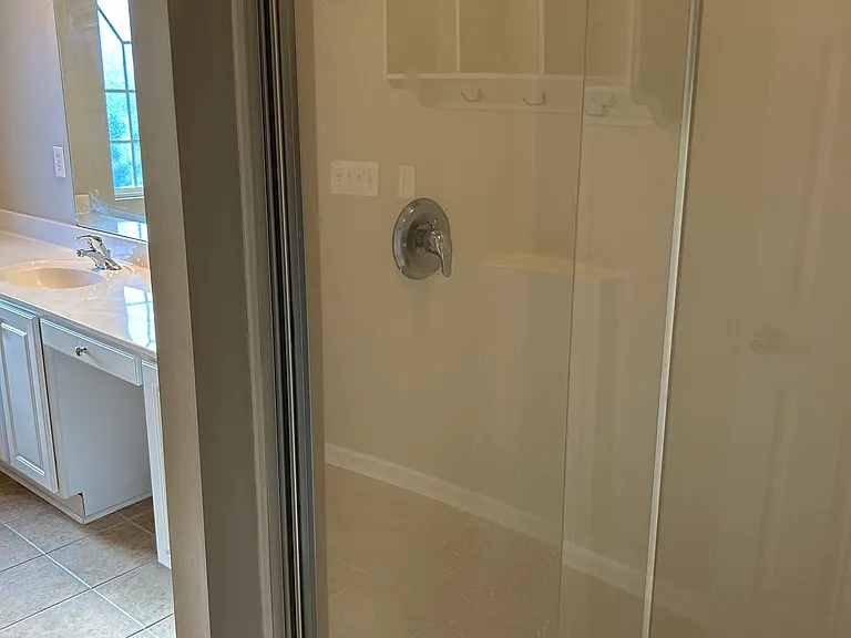 436 Lazy Creek Ln — Photo 18