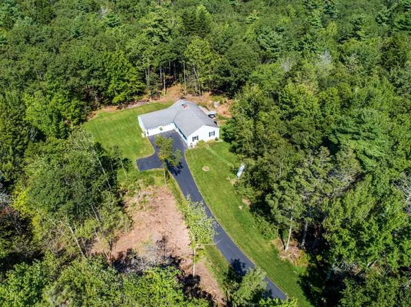 77 Gurnet Landing Road, Harpswell, ME 04079