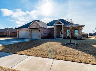 1040 NW 17th Pl, Newcastle, OK 73065