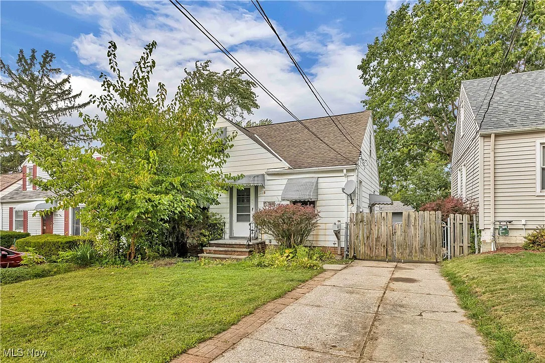 15917 Corkhill Rd photo 1