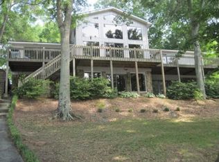 300 Cove Dr, Pell City, AL 35128
