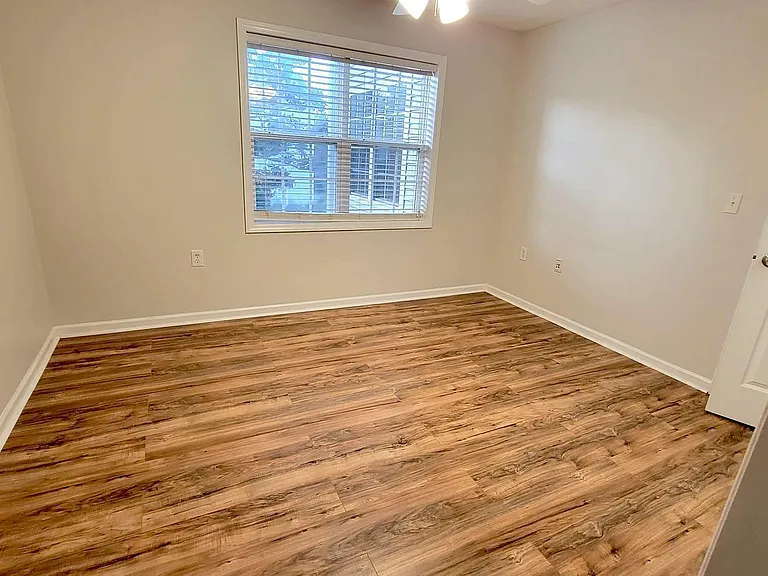 2031 Wolfmill Dr #202 — Photo 15
