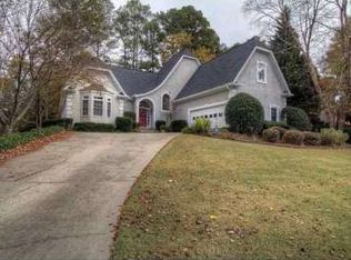 5690 Preserve Cir, Johns Creek, GA 30005