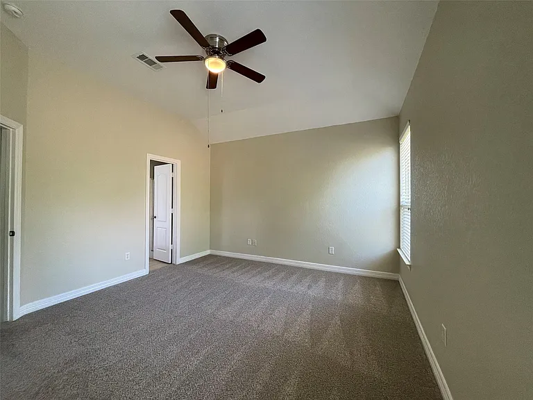 5811 Ranch Riata Ct — Photo 28