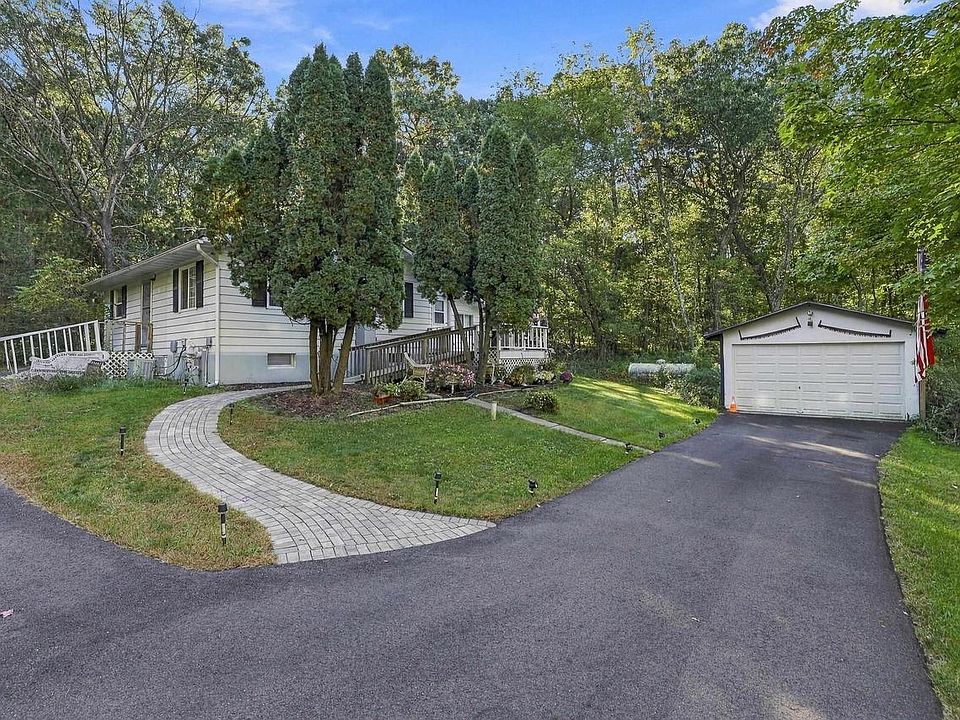 1st image of 9019 2ND AVENUE