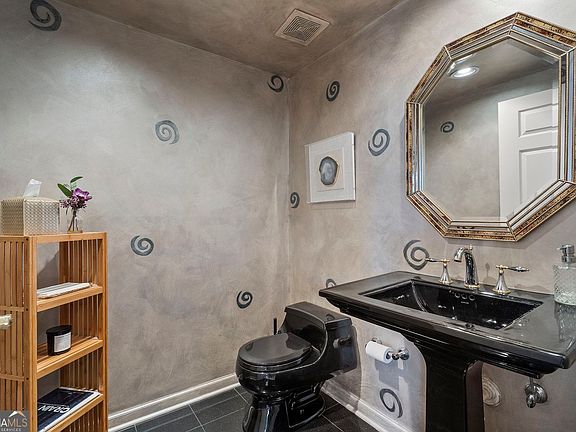 3rd image of 3636 Habersham Rd NW APT 2404