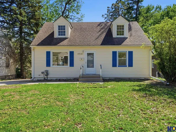 4321 E St, Lincoln, NE 68510