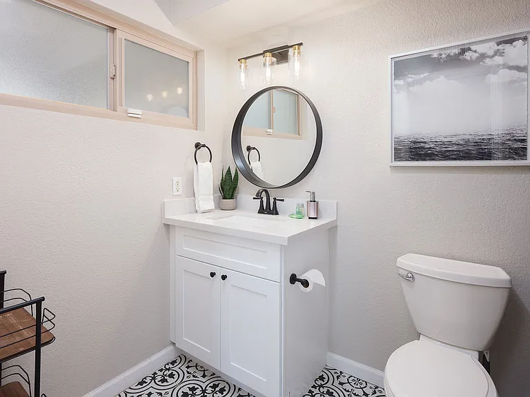 6839 E Kelton Ln — Photo 27