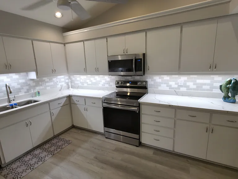 7042 Woodside Oaks Cir — Photo 9