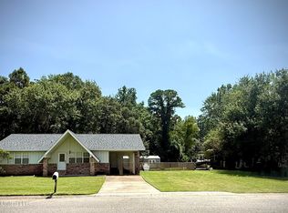 595 Neal Dr, Diberville, MS 39540