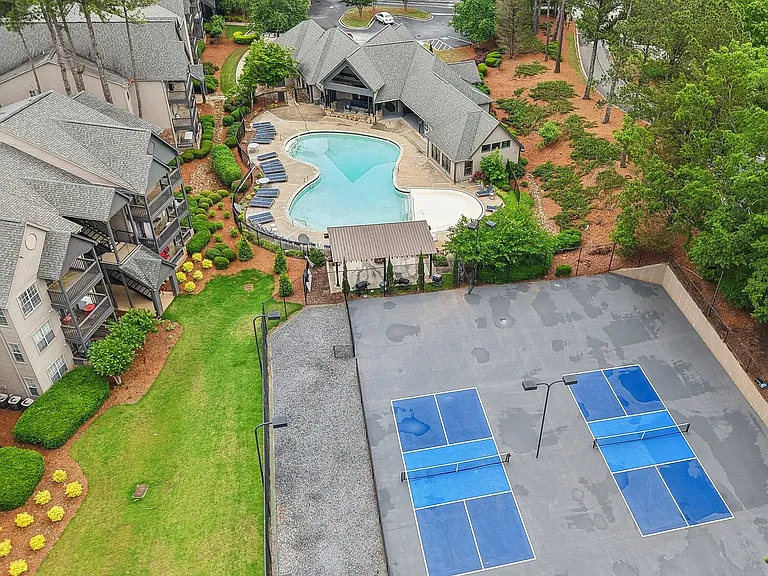 Wesley Hampstead Apartments at Douglasville — Photo 21