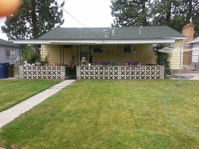 2nd image of 5120 N Maple St