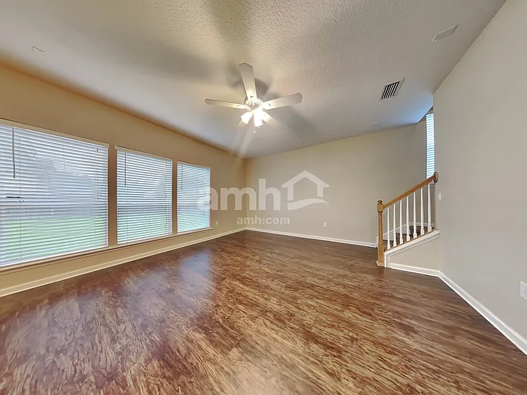 9243 Prosperity Lake Dr — Photo 9