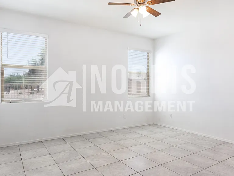 1153 E Gabrilla Dr — Photo 22