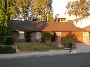 26923 Palacete Dr, Santa Clarita, CA 91354