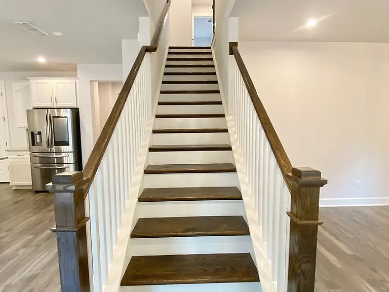 502 Doxford Dr — Photo 12