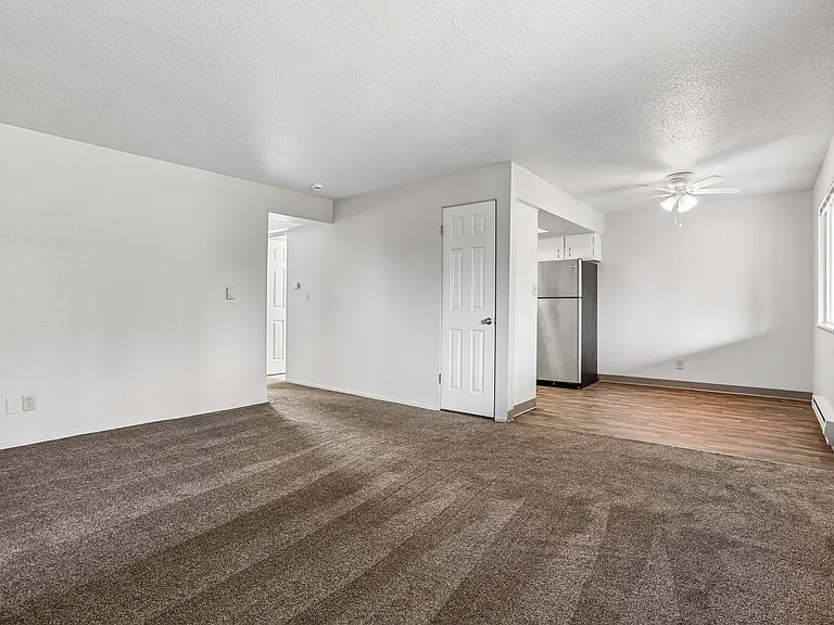 Verandas Apartments — Photo 9