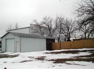 304 S Church St, Elkhorn, WI