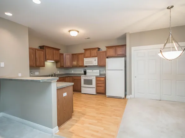 2639 W Honadel Blvd #201-04, Oak Creek, WI 53154