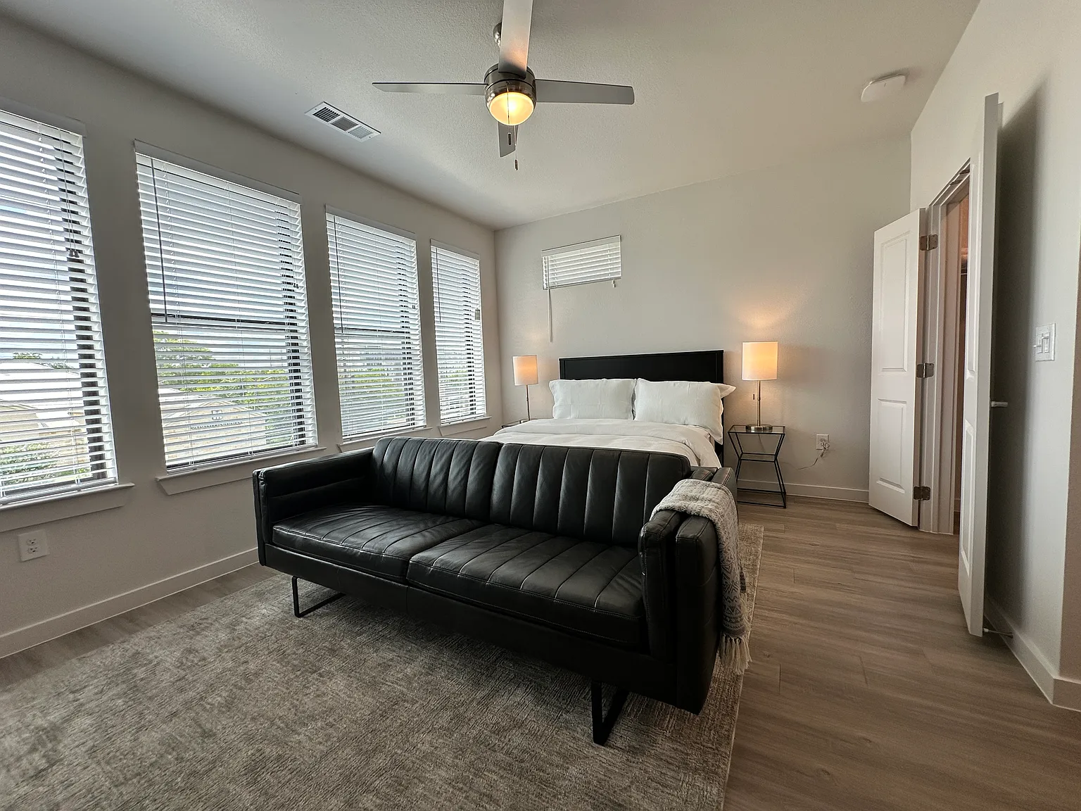 W William Cannon Dr, Austin — Photo 2