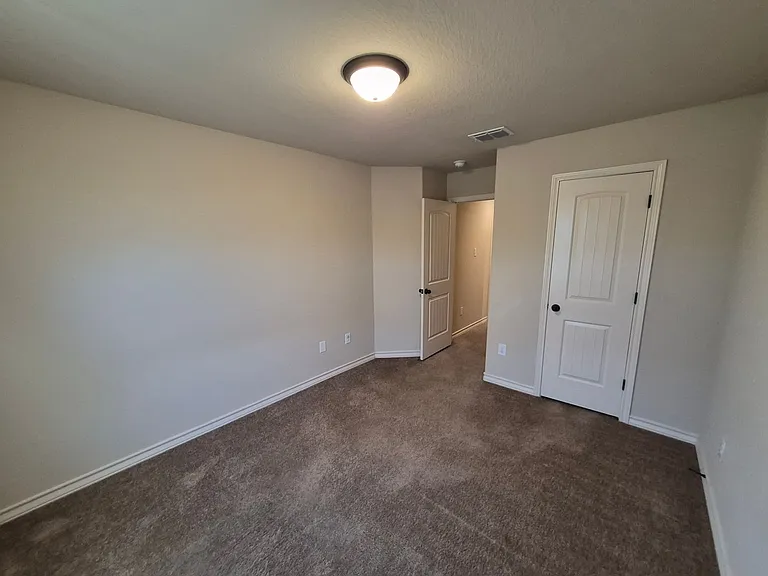7042 Lakeview Dr #102 — Photo 19