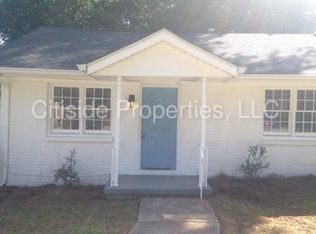951 Tilden St NW #B, Atlanta, GA 30318